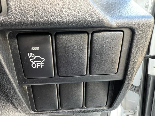 ＩＳ ＩＳ３００ｈ　Ｆスポーツ　車高調　ＴＲＤフルエアロ　マフラー　赤革シート　ベンチレーション　純正ナビ　フルセグＴＶ　バックカメラ　Ｂｌｕｅｔｏｏｔｈ機能　スマートキー　プッシュスタート　ドライブレコーダー　ＥＴＣ（38枚目）