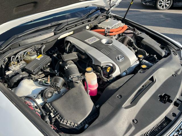 ＩＳ ＩＳ３００ｈ　Ｆスポーツ　車高調　ＴＲＤフルエアロ　マフラー　赤革シート　ベンチレーション　純正ナビ　フルセグＴＶ　バックカメラ　Ｂｌｕｅｔｏｏｔｈ機能　スマートキー　プッシュスタート　ドライブレコーダー　ＥＴＣ（60枚目）