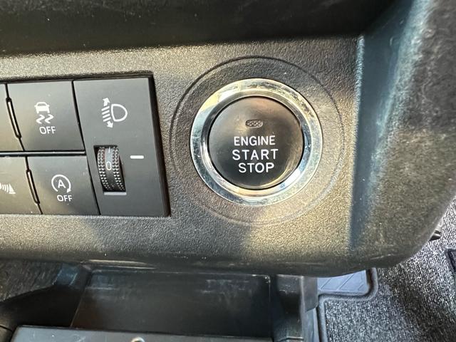 ピクシストラック エクストラ　フロアオートマ　スマートキー　プッシュスタート　アイドリングストップ　カラー電動格納ミラー　三方開　パワーウインドウ　ＥＴＣ　ドライブレコーダー　スマートアシスト　クリアランスソナー（21枚目）