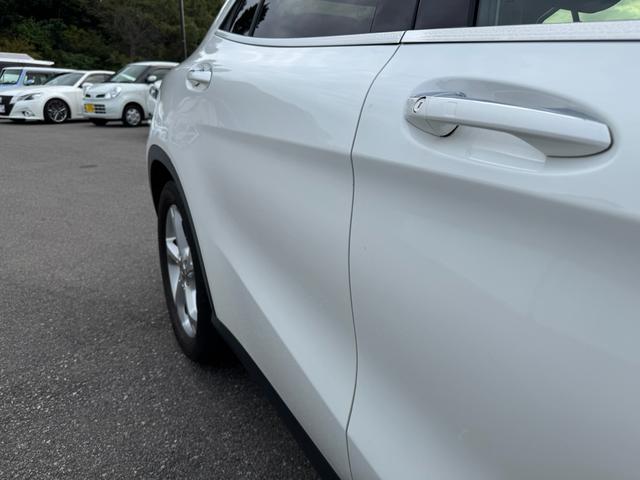ＧＬＡクラス ＧＬＡ１８０　６ヶ月走行距離無制限保証　パノラミックスライディングルーフ　シートヒーター　ＢＳＭ　スマートキー　パワーバックドア　レーダーセーフティパッケージ　バックカメラ　黒革シート　ハーマンカードン（20枚目）