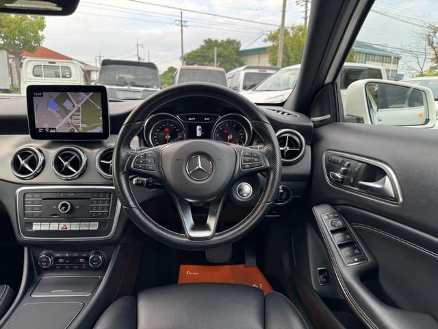 ＧＬＡクラス ＧＬＡ１８０　６ヶ月走行距離無制限保証　パノラミックスライディングルーフ　シートヒーター　ＢＳＭ　スマートキー　パワーバックドア　レーダーセーフティパッケージ　バックカメラ　黒革シート　ハーマンカードン（47枚目）