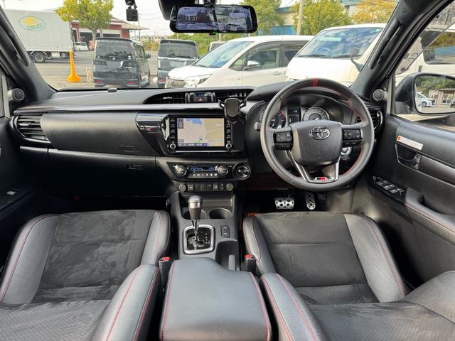 ハイラックス Ｚ　ＧＲスポーツ　ワンオーナー　ユーザー買取　８インチディスプレイオーディオ　ナビ　衝突軽減ブレーキ　全方位カメラ　ＬＥＤヘッドランプ　ハードトノカバー　ＧＲサイドステップ　ＧＲドレスアップマフラー　パールホワイト（54枚目）
