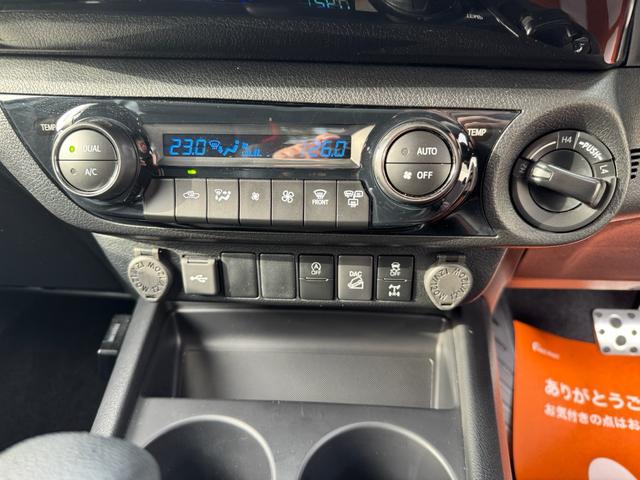 ハイラックス Ｚ　ＧＲスポーツ　ワンオーナー　ユーザー買取　８インチディスプレイオーディオ　ナビ　衝突軽減ブレーキ　全方位カメラ　ＬＥＤヘッドランプ　ハードトノカバー　ＧＲサイドステップ　ＧＲドレスアップマフラー　パールホワイト（58枚目）