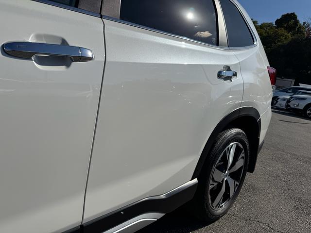 フォレスター アドバンス　１年間走行距離無制限保証　ワンオーナー　禁煙車　サンルーフ　ルーフレール　茶革シート　パワーバックドア　デジタルインナーミラー　　純正８型ナビ　バックカメラ　サイドカメラ　ＬＥＤヘッドライト（34枚目）