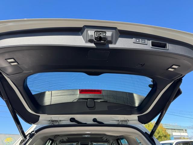 フォレスター アドバンス　１年間走行距離無制限保証　ワンオーナー　禁煙車　サンルーフ　ルーフレール　茶革シート　パワーバックドア　デジタルインナーミラー　　純正８型ナビ　バックカメラ　サイドカメラ　ＬＥＤヘッドライト（80枚目）