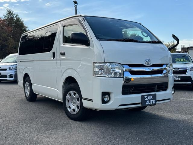 ハイエースバン ロングDX GLパッケージ 法人ワンオーナー ディーゼルターボ LEDヘッドライト パイオニアディスプレイオーディオ バックカメラ 助手席エアバッグ キーレス 令和5年11月197316km時タイミングベルト交換済み(5枚目)