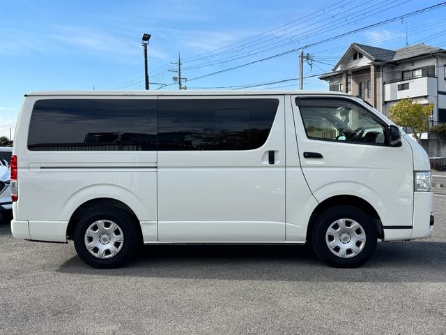 ハイエースバン ロングDX GLパッケージ 法人ワンオーナー ディーゼルターボ LEDヘッドライト パイオニアディスプレイオーディオ バックカメラ 助手席エアバッグ キーレス 令和5年11月197316km時タイミングベルト交換済み(6枚目)