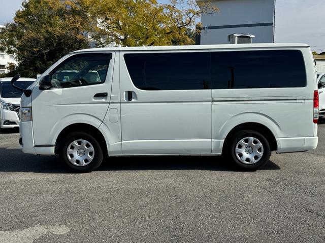 ハイエースバン ロングDX GLパッケージ 法人ワンオーナー ディーゼルターボ LEDヘッドライト パイオニアディスプレイオーディオ バックカメラ 助手席エアバッグ キーレス 令和5年11月197316km時タイミングベルト交換済み(10枚目)