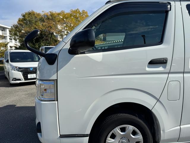 ハイエースバン ロングDX GLパッケージ 法人ワンオーナー ディーゼルターボ LEDヘッドライト パイオニアディスプレイオーディオ バックカメラ 助手席エアバッグ キーレス 令和5年11月197316km時タイミングベルト交換済み(24枚目)