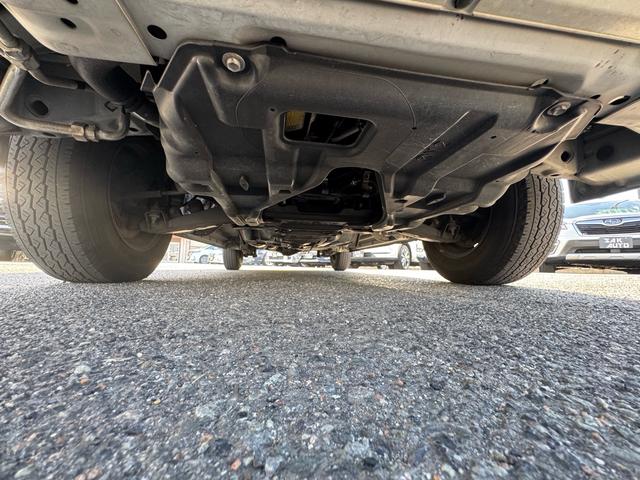 ハイエースバン ロングDX GLパッケージ 法人ワンオーナー ディーゼルターボ LEDヘッドライト パイオニアディスプレイオーディオ バックカメラ 助手席エアバッグ キーレス 令和5年11月197316km時タイミングベルト交換済み(36枚目)