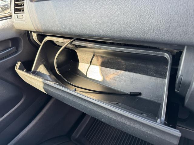 ハイエースバン ロングDX GLパッケージ 法人ワンオーナー ディーゼルターボ LEDヘッドライト パイオニアディスプレイオーディオ バックカメラ 助手席エアバッグ キーレス 令和5年11月197316km時タイミングベルト交換済み(43枚目)