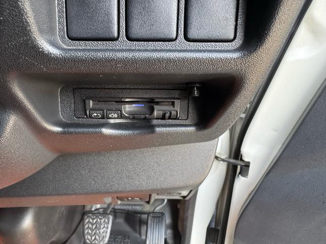 ハイエースバン ロングDX GLパッケージ 法人ワンオーナー ディーゼルターボ LEDヘッドライト パイオニアディスプレイオーディオ バックカメラ 助手席エアバッグ キーレス 令和5年11月197316km時タイミングベルト交換済み(45枚目)