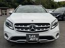 ＧＬＡクラス ＧＬＡ１８０　６ヶ月走行距離無制限保証　パノラミックスライディングルーフ　シートヒーター　ＢＳＭ　スマートキー　パワーバックドア　レーダーセーフティパッケージ　バックカメラ　黒革シート　ハーマンカードン（2枚目）