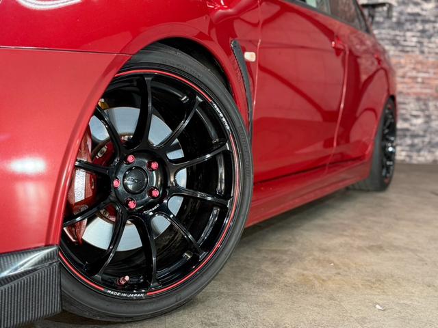 【新品タイヤ交換】納車時に新品タイヤ交換を承ります！ご予算に応じて、お値段の手ごろな商品をご提案いたします！