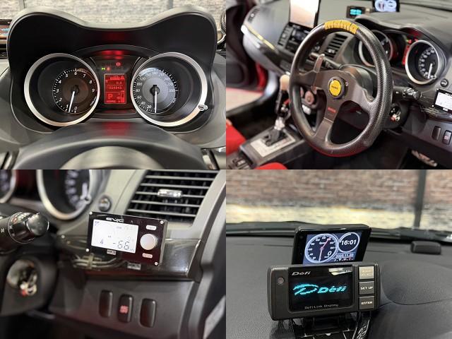 【フラット駐車場】ローダウン車でも問題なく入って頂ける、フラットな駐車場完備！建物目の前になります！