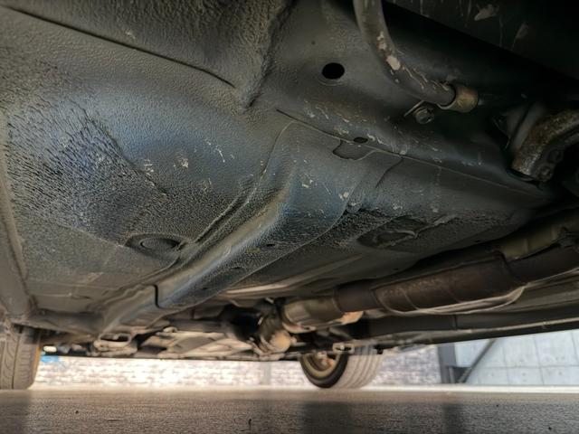 インプレッサ WRX STiリミテッド スバルAWD30周年記念モデル/Eg吸気効率UP/専用ECU/STIゲノムマフラー・3連追加メーター/リミテッド専用エアロパーツ/ファイナルスピード17AW/HDDナビ/CD/DVD/MD(17枚目)