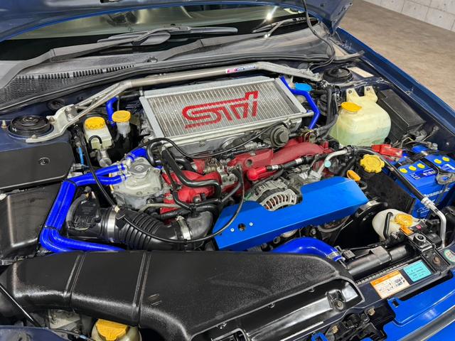 インプレッサ WRX STiリミテッド スバルAWD30周年記念モデル/Eg吸気効率UP/専用ECU/STIゲノムマフラー・3連追加メーター/リミテッド専用エアロパーツ/ファイナルスピード17AW/HDDナビ/CD/DVD/MD(19枚目)