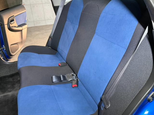 インプレッサ WRX STiリミテッド スバルAWD30周年記念モデル/Eg吸気効率UP/専用ECU/STIゲノムマフラー・3連追加メーター/リミテッド専用エアロパーツ/ファイナルスピード17AW/HDDナビ/CD/DVD/MD(34枚目)