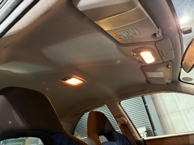 インプレッサ WRX STi HKSリーガマックスマフラー/HKSブースト計/HDDナビ/ターボタイマー/ETC/HIDヘッドライト/純正17インチアルミ/リモコンキー/AWD/6速マニュアル/ボクサーサウンド(36枚目)