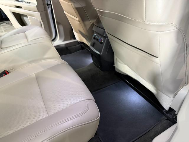 エクスプローラー スポーツ 米国限定 上級グレード/3.5L・V6ツインターボ/SPORT専用パーツ/エアクリ/ナビ/BT/TV/CD/レザーシート/シートヒーター・AC/電動シート/前横後カメラ/純正20AW/ローダウン(41枚目)