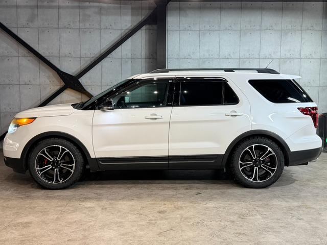 エクスプローラー スポーツ 米国限定 上級グレード/3.5L・V6ツインターボ/SPORT専用パーツ/エアクリ/ナビ/BT/TV/CD/レザーシート/シートヒーター・AC/電動シート/前横後カメラ/純正20AW/ローダウン(64枚目)