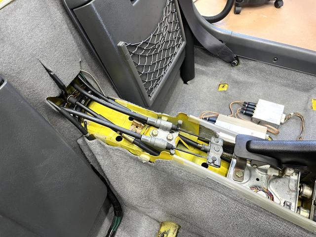ビート ベースグレード　走行距離５６，２００ｋｍ・無限ハードトップ・無限フルエアロ・無限ホイール・無限シート・アデレイドプランニングマフラー・ＶＩＰＥＲセキュリティーシステム・令和３年９月タイベル、エンジンマウント一式交換済（47枚目）