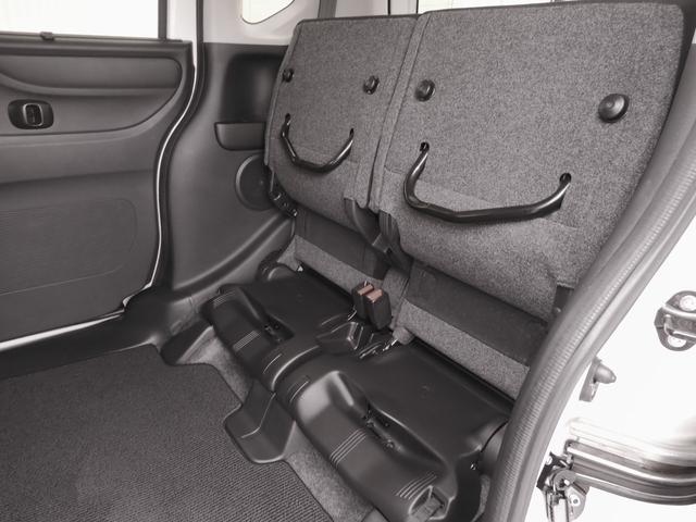 Ｎ－ＢＯＸカスタム ＧＳＳブラックスタイルパッケージ　ワンオーナー　ＶＸＭ－１７４ＶＦＸｉ　バックカメラ　ドラレコ　ＥＴＣ　両側電動スライドドア　シートヒーター　Ｂｌｕｅｔｏｏｔｈ　フルセグ　ディスチャージドランプ　オートエアコン　衝突被害軽減ブレーキ（11枚目）