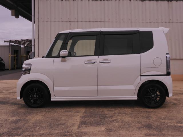 Ｎ－ＢＯＸカスタム ＧＳＳブラックスタイルパッケージ　ワンオーナー　ＶＸＭ－１７４ＶＦＸｉ　バックカメラ　ドラレコ　ＥＴＣ　両側電動スライドドア　シートヒーター　Ｂｌｕｅｔｏｏｔｈ　フルセグ　ディスチャージドランプ　オートエアコン　衝突被害軽減ブレーキ（16枚目）