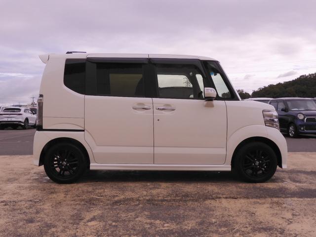 Ｎ－ＢＯＸカスタム ＧＳＳブラックスタイルパッケージ　ワンオーナー　ＶＸＭ－１７４ＶＦＸｉ　バックカメラ　ドラレコ　ＥＴＣ　両側電動スライドドア　シートヒーター　Ｂｌｕｅｔｏｏｔｈ　フルセグ　ディスチャージドランプ　オートエアコン　衝突被害軽減ブレーキ（27枚目）