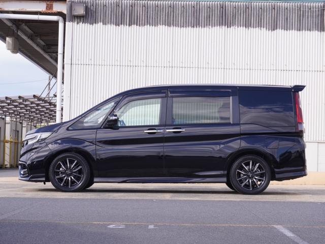ステップワゴン モデューロＸホンダセンシング　ワンオーナー　１０インチナビ　全周囲カメラ　ドラレコ　ＥＴＣ　後席フリップダウン　アダプティブクルーズコントロール　両側電動スライドドア　Ｂｌｕｅｔｏｏｔｈ　ＬＥＤヘッドライト　衝突被害軽減ブレーキ（17枚目）
