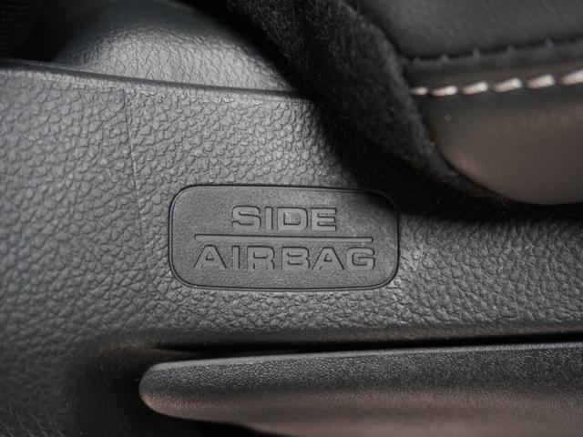 フィット ｅ：ＨＥＶホームブラックスタイル　デモカー　９インチナビ　ＢＬＡＣＫＳＴＹＬＥ専用１５インチアルミホイール　バックカメラ　ドラレコ　ＥＴＣ　アダプティブクルーズコントロール　　ＬＥＤヘッドライト　衝突被害軽減ブレーキ　禁煙車（38枚目）