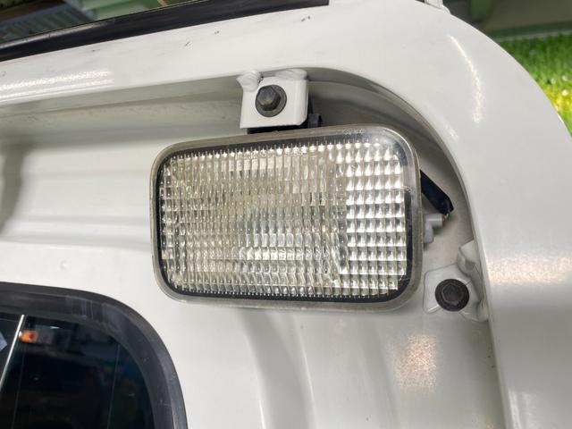 ハイゼットトラック 農用スペシャル　三方開　パートタイム４ＷＤ　ＡＭ／ＦＭラジオ　ＬＥＤヘッドライト　Ａ／Ｃ　１４インチアルミ　パワステ　オゾン消臭施工済み（41枚目）