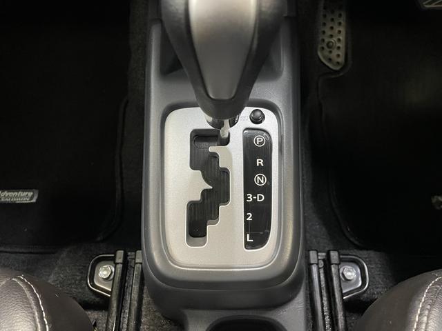 ジムニー クロスアドベンチャーＸＣ　パートタイム４ＷＤ　ターボチャージャー　ＦＭ／ＡＭラジオ　ＣＤ再生可　フォグランプ　キーレスエントリー　ハーフレザーシート　シートヒータ　純１６アルミ　電格ミラー　Ａ／Ｃ　本革ステア　禁煙　１オーナー（35枚目）