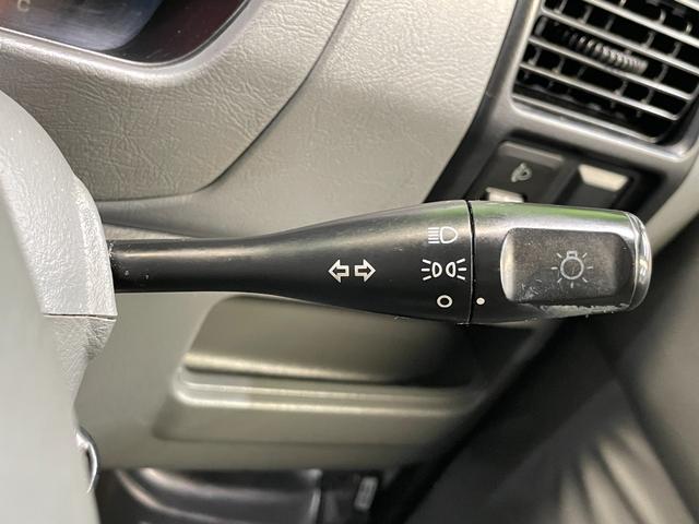 クリッパーバン ＧＬ　両側スライドドア　ＡＭ／ＦＭラジオ　キーレスエントリー　パワーウィンドウ　Ａ／Ｃ　プライバシーガラス　Ｗエアバッグ　禁煙車　オゾン消臭施工済み（33枚目）