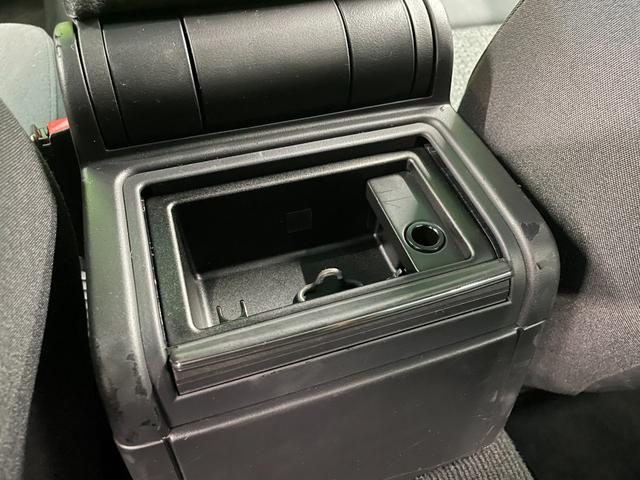 ３シリーズ ３２０ｉ　ＤＶＤナビ　ＥＴＣ　ＣＤ・ＤＶＤ再生可　キーレスエントリー　Ｆ・Ｒフォグランプ　ダイナミック・スタビリティ・コントロール　パワーシート　オートエアコン　コーナーポール　純正１６アルミ　本革ステア　禁煙（47枚目）
