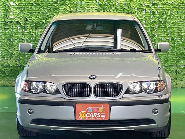 ３シリーズ ３２０ｉ　ＤＶＤナビ　ＥＴＣ　ＣＤ・ＤＶＤ再生可　キーレスエントリー　Ｆ・Ｒフォグランプ　ダイナミック・スタビリティ・コントロール　パワーシート　オートエアコン　コーナーポール　純正１６アルミ　本革ステア　禁煙（55枚目）