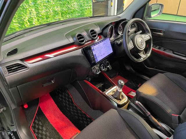 スイフトスポーツ ベースグレード　１０型メモリーナビ　フルセグ　ターボチャージャー　ＥＴＣ　ブルートゥース　ＣＤ・ＤＶＤ再生可能　オートクルーズ　オートライト　ＬＥＤヘッド　運転席ヒーター　純正アルミ　社外エアロ　オートエアコン　禁煙（17枚目）