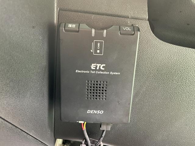 ミラココア ココアプラスＸ　ＣＤプレイヤー　ＦＭ／ＡＭラジオ　ＥＴＣ　フォグランプ　スマートキー　ウィンカーミラー　オートエアコン　電格ミラー　純正セキュリティ　ルーフレール　Ｗエアバッグ　禁煙車　オゾン消臭施工済み（33枚目）