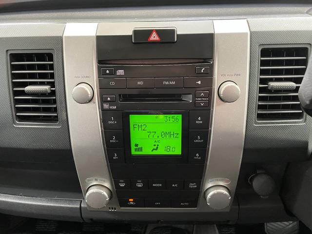 ワゴンＲ ＲＲ－Ｓリミテッド　ＣＤプレイヤー　ＦＭ／ＡＭラジオ　ターボチャージャー　ＥＴＣ　キーレスエントリー　フォグランプ　オートエアコン　純正エアロ　純正１４インチアルミ　本革ステアリング　スペアタイヤ　純正セキュリティ　禁煙（33枚目）