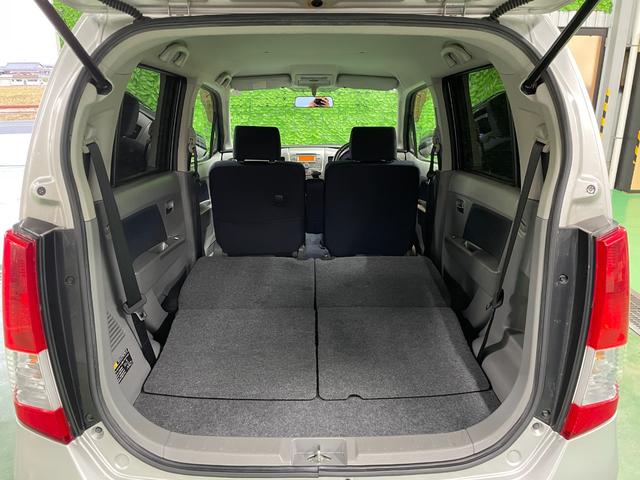 ワゴンＲ ＦＸリミテッドＩＩ　ＣＤプレイヤー　ＥＴＣ　スマートキー　ウィンカーミラー　オートエアコン　電動格納ミラー　純正エアロ　本革ステアリング　Ｗエアバッグ　純正セキュリティ　禁煙車　オゾン消臭施工済み（20枚目）