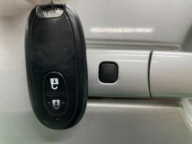 ワゴンＲ ＦＸリミテッドＩＩ　ＣＤプレイヤー　ＥＴＣ　スマートキー　ウィンカーミラー　オートエアコン　電動格納ミラー　純正エアロ　本革ステアリング　Ｗエアバッグ　純正セキュリティ　禁煙車　オゾン消臭施工済み（36枚目）