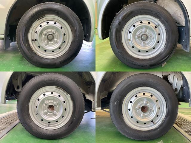 エブリイ PA ハイルーフ CDプレイヤー キーレスエントリー A/C パワステ P/W Wエアバッグ ワンオーナー 禁煙車 オゾン消臭施工済み(28枚目)