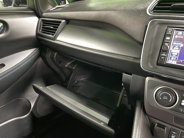 ★くつろげる店内★喫茶店のような店内です。ゆっくりとくつろぎながらお車のご相談をさせていただけます。