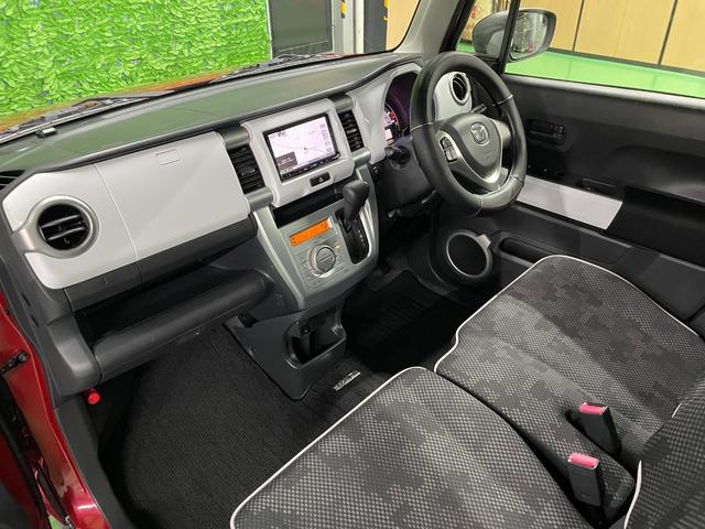 フレアクロスオーバー ＸＳ　メモリーナビ　フルセグＴＶ　バックカメラ　ＥＴＣ　ＣＤ・ＤＶＤプレイヤー　ＵＳＢ入力　衝突軽減ブレーキ　オートライト　ＬＥＤヘッド　レーンアシスト　スマートキー　シートヒーター　純正１５アルミ　禁煙車（17枚目）