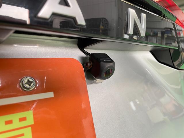 ノート Ｘ　メモリーナビ　障害物センサー　バックカメラ　ＥＴＣ　ブルートゥース　ＵＳＢ入力　衝突軽減ブレーキ　オートライト　スマートキー　横滑り防止　オートエアコン　電格・ウィンカーミラー　純正セキュリティ　禁煙（52枚目）