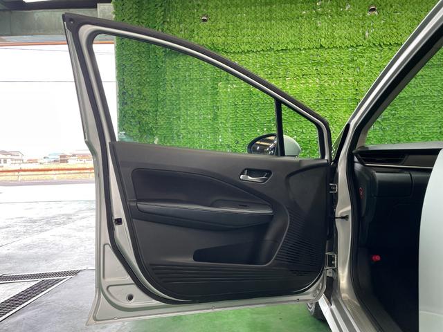 ノート Ｘ　メモリーナビ　障害物センサー　バックカメラ　ＥＴＣ　ブルートゥース　ＵＳＢ入力　衝突軽減ブレーキ　オートライト　スマートキー　横滑り防止　オートエアコン　電格・ウィンカーミラー　純正セキュリティ　禁煙（61枚目）