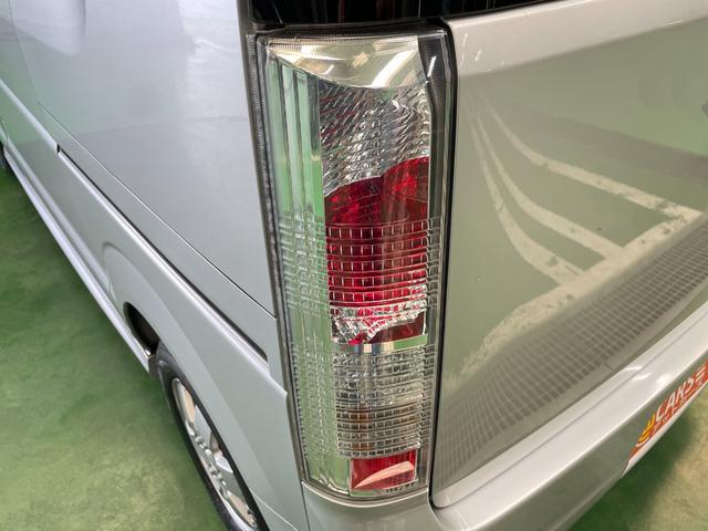 エブリイワゴン ＰＺターボ　左電動スライドドア　ディスプレイオーディオ　バックカメラ　ＥＴＣ　ブルートゥース　ＵＳＢ入力　ＨＩＤヘッド　フォグランプ　キーレスエントリー　シートヒーター　純正エアロ・１３ＡＷ　オートエアコン　禁煙（65枚目）