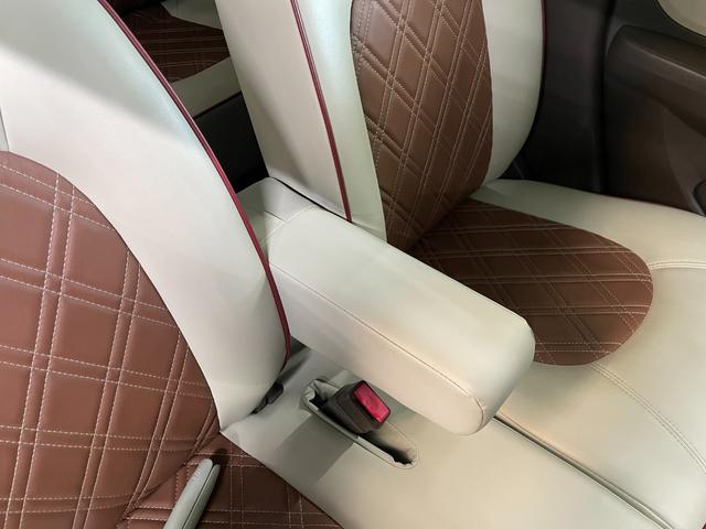 アルトラパンショコラ Ｘ　メモリーナビ　地デジＴＶ　ＣＤプレイヤー　オートライト　ＨＩＤヘッド　スマートキー　レザーシート　１４インチアルミ　オートエアコン　電格ミラー　純正セキュリティ　本革ステアリング　Ｗエアバッグ　禁煙車（42枚目）