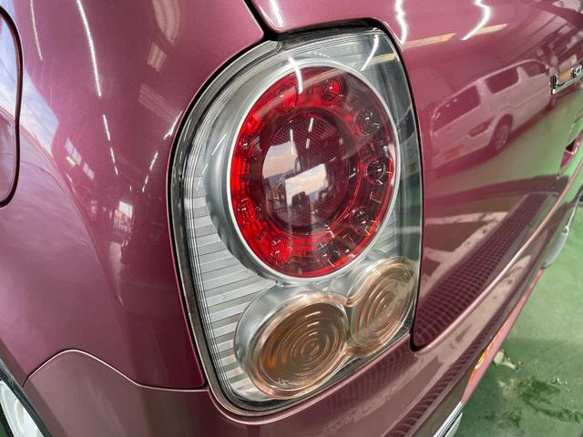 アルトラパンショコラ Ｘ　メモリーナビ　地デジＴＶ　ＣＤプレイヤー　オートライト　ＨＩＤヘッド　スマートキー　レザーシート　１４インチアルミ　オートエアコン　電格ミラー　純正セキュリティ　本革ステアリング　Ｗエアバッグ　禁煙車（63枚目）