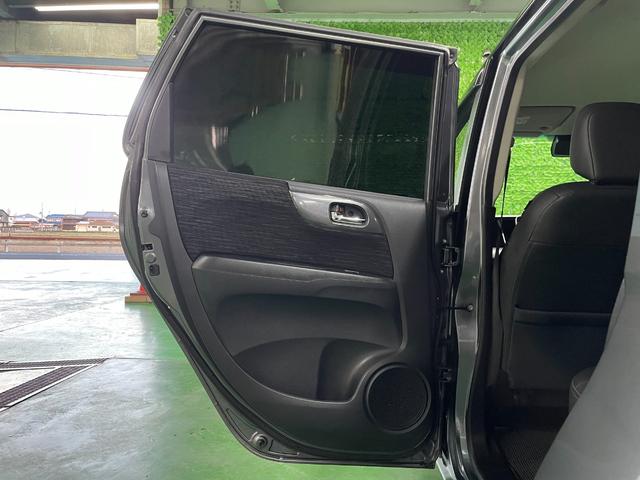 N-ONE プレミアム ツアラー・ローダウン 純正ナビ フルセグ ターボチャージャー バックカメラ ETC ブルートゥース CD・DVD再生 衝突軽減ブレーキ オートクルーズ オートライト ハーフレザー スマキー 純15AW オートA/C 禁煙車(68枚目)